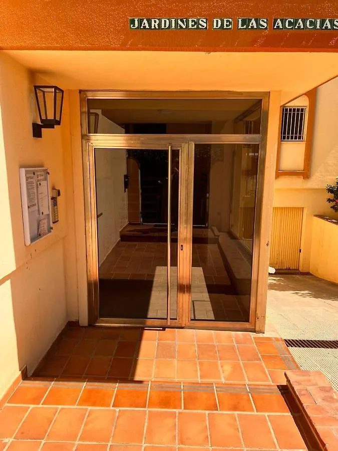 Apartamento Pedregalejo Playa, Piscina Y Parking Málaga 0*,  España