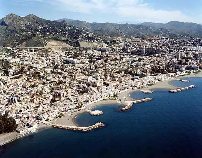Apartamento Pedregalejo Playa, Piscina Y Parking Málaga